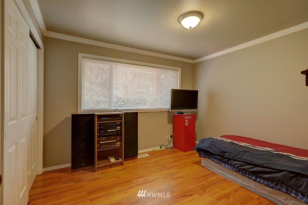 25111 Reith Road Kent, WA 98032 - Photo 12 of 24 Gallery Image 12