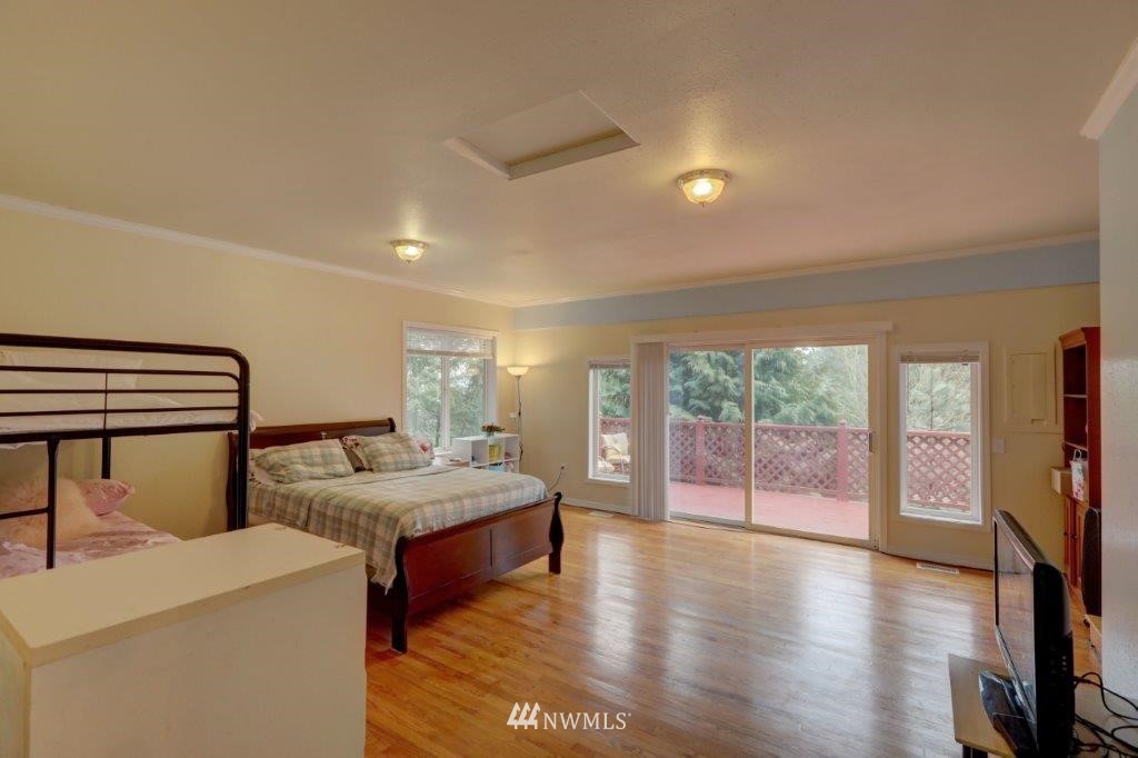 25111 Reith Road Kent, WA 98032 - Photo 6 of 24 Gallery Image 6