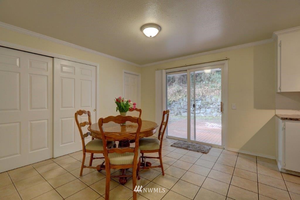 25111 Reith Road Kent, WA 98032 - Photo 9 of 24 Gallery Image 9