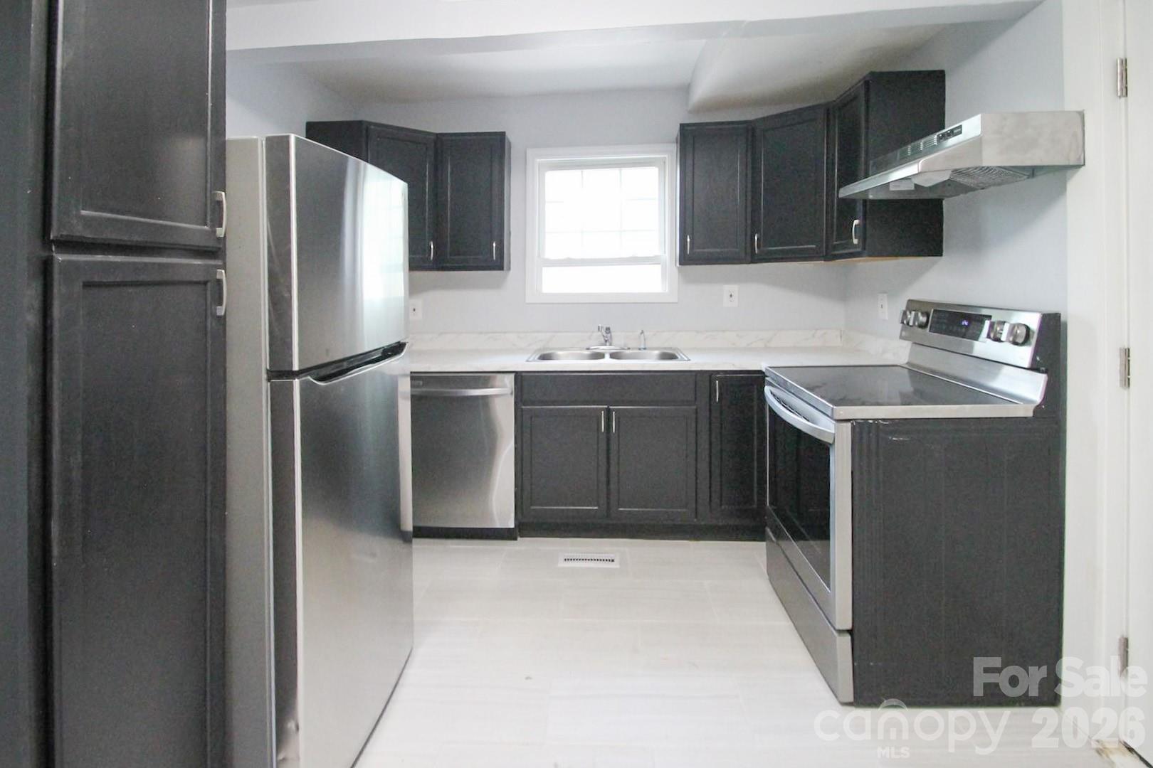 107 Pine Street Chester, SC 29706 - Photo 4 of 22