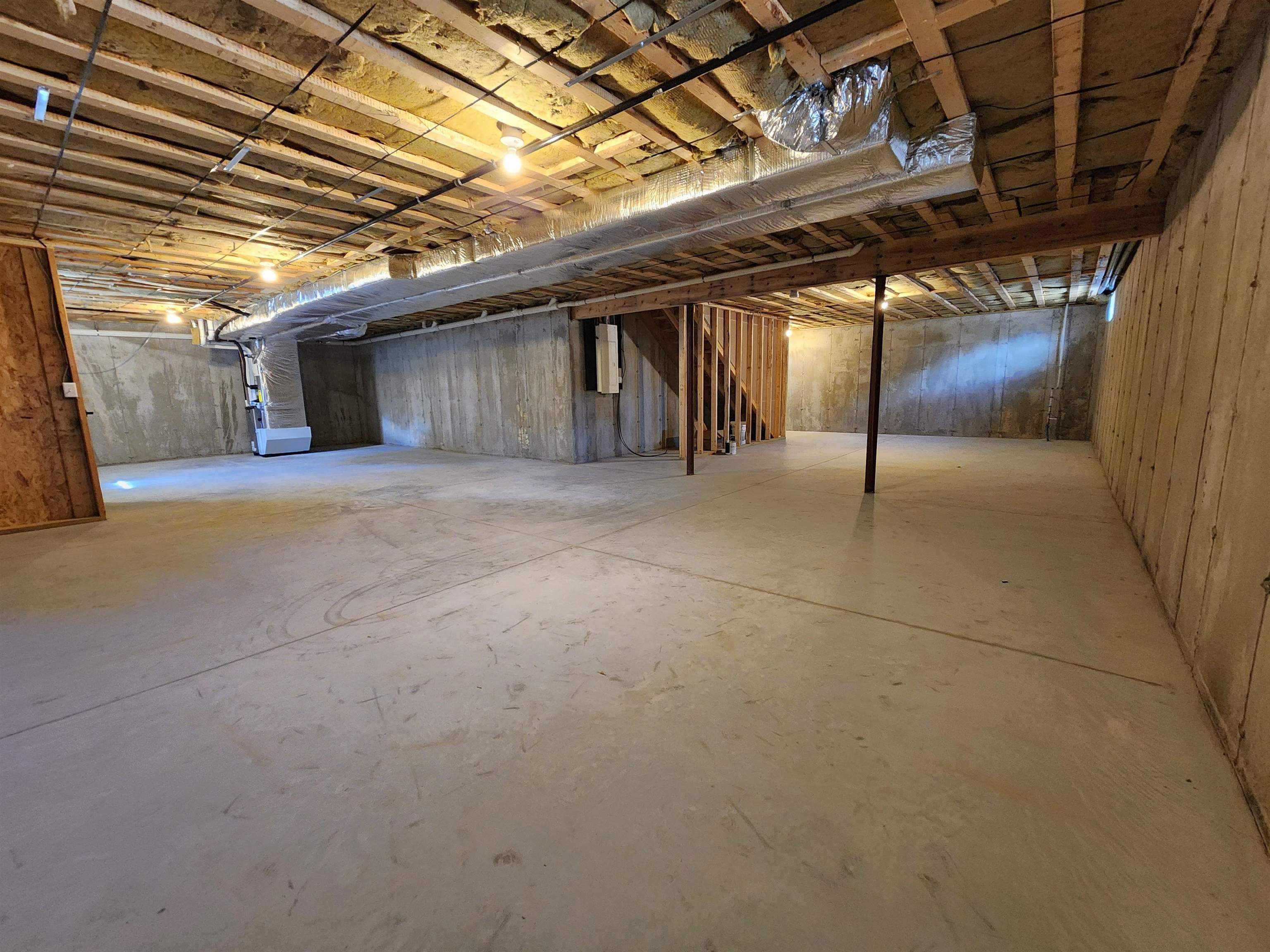 5 Campbell Way, Unit 2 Windham, NH 03087 - Photo 37 of 39 Gallery Image 37