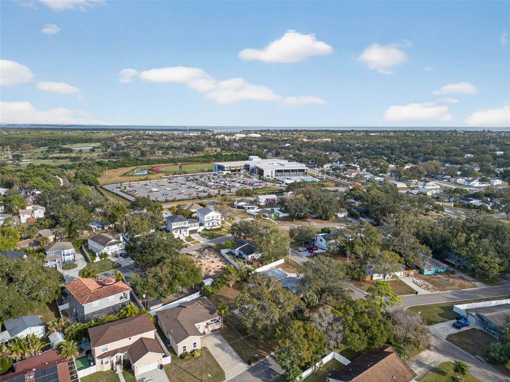 6311 Hobson Street Northeast St. Petersburg, FL 33702 - Photo 19 of 41 an aerial view of residential houses with city view