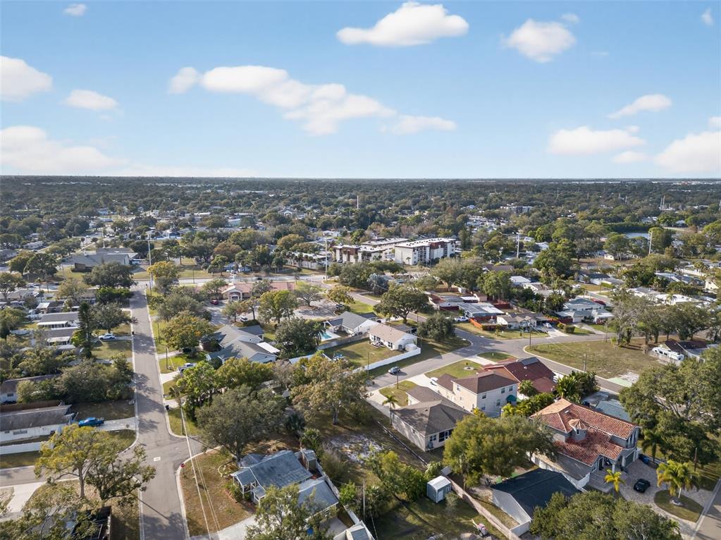 6311 Hobson Street Northeast St. Petersburg, FL 33702 - Photo 23 of 41 an aerial view of a city