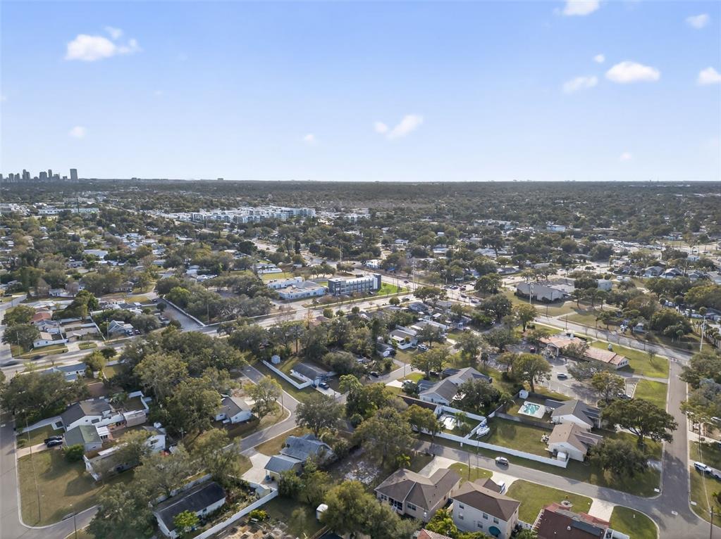 6311 Hobson Street Northeast St. Petersburg, FL 33702 - Photo 30 of 41 an aerial view of multiple house