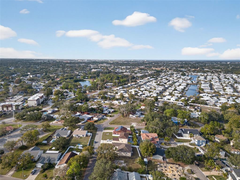 6311 Hobson Street Northeast St. Petersburg, FL 33702 - Photo 33 of 41 an aerial view of a city