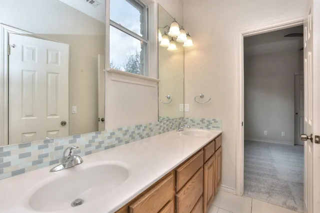 $825,000 | 9807 Nepal Cove, Austin, TX 78717