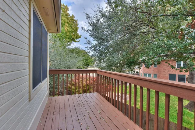 $825,000 | 9807 Nepal Cove, Austin, TX 78717