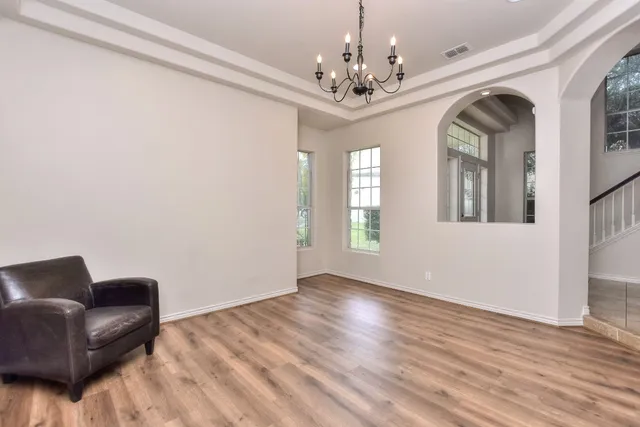 $825,000 | 9807 Nepal Cove, Austin, TX 78717