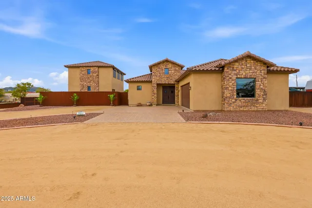 $890,000 | 38822 North 21st Avenue, Phoenix, AZ 85086