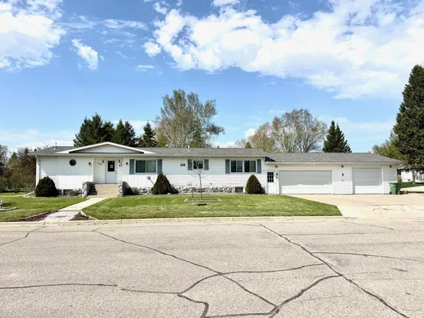$299,500 | 103 8th Street Southwest, Roseau, MN 56751