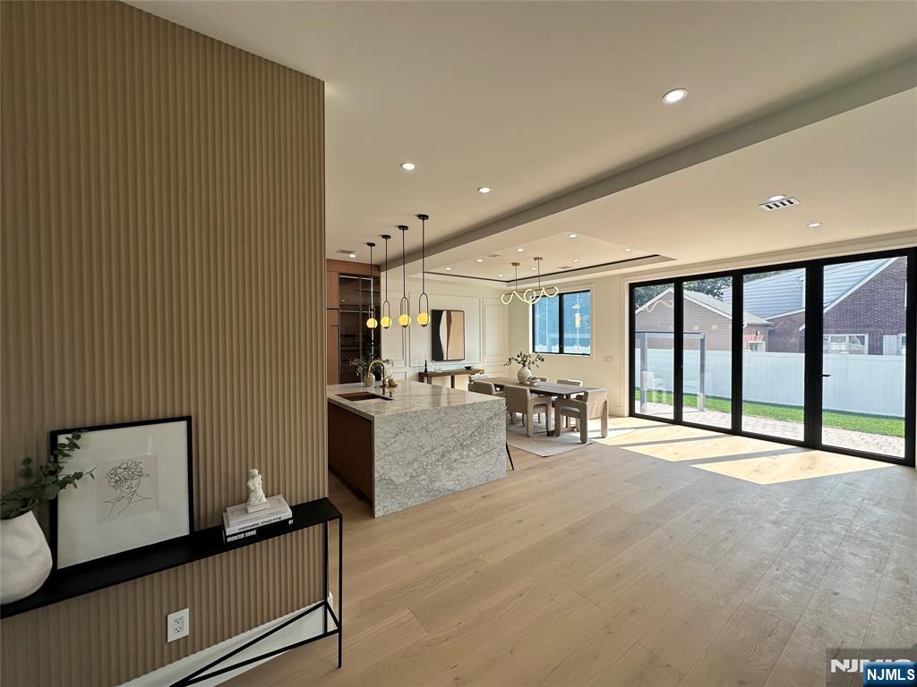 171 Newcomb Road Tenafly, NJ 07670 - Photo 10 of 37 Gallery Image 10
