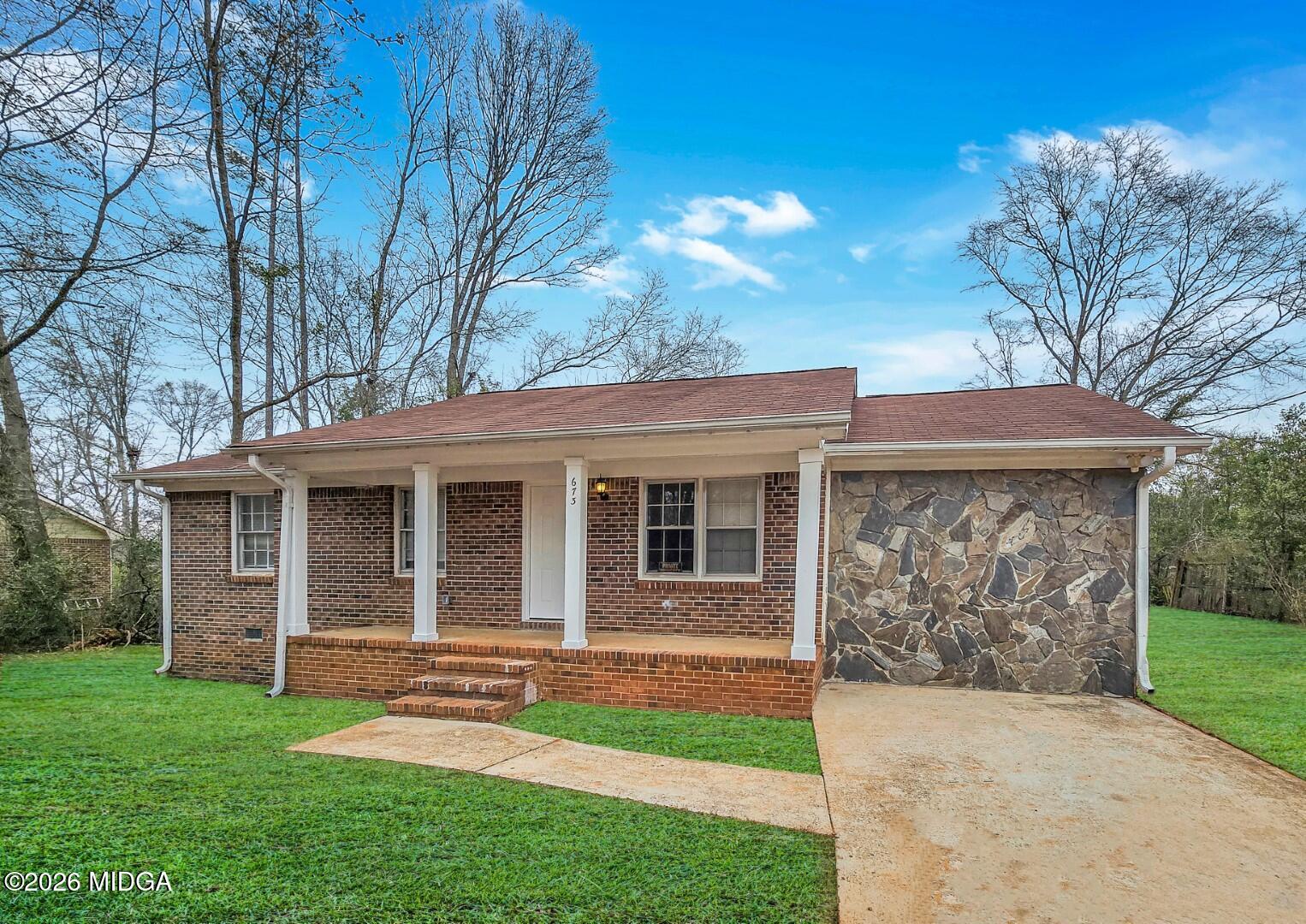 673 Maloy Road Griffin, GA 30224 - Photo 1 of 40 FRONT VIEW