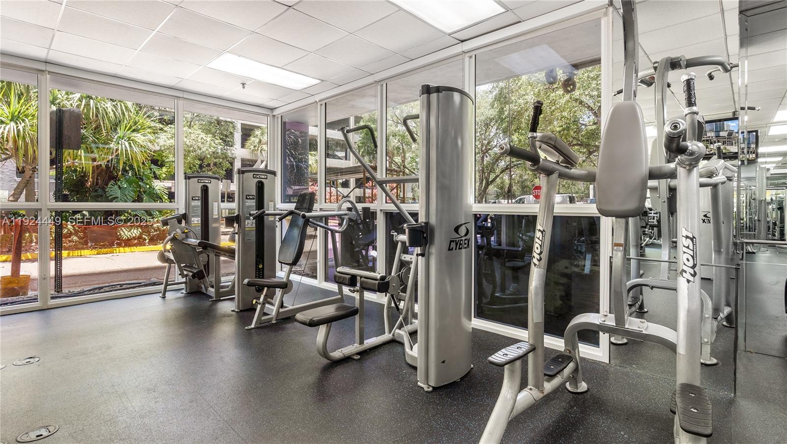 850 North Miami Avenue, Unit W1707 Miami, FL 33136 - Photo 26 of 35 a view of a room with gym equipment