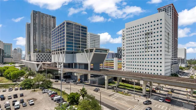 a building view with outdoor space