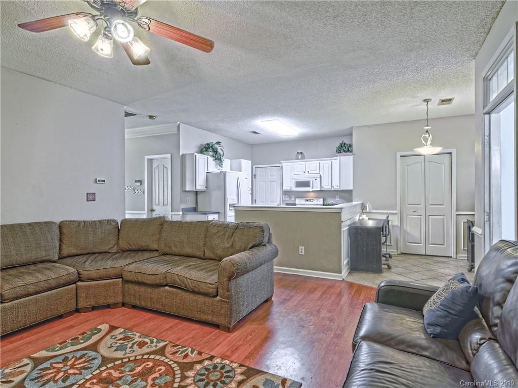 15189 Tracy Beth Road Huntersville, NC 28078 - Photo 8 of 32 Gallery Image 8