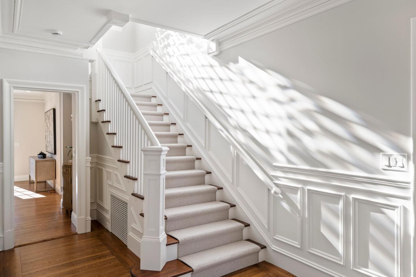 445 Hillcrest Road San Mateo, CA 94402 - Photo 19 of 41 a view of entryway