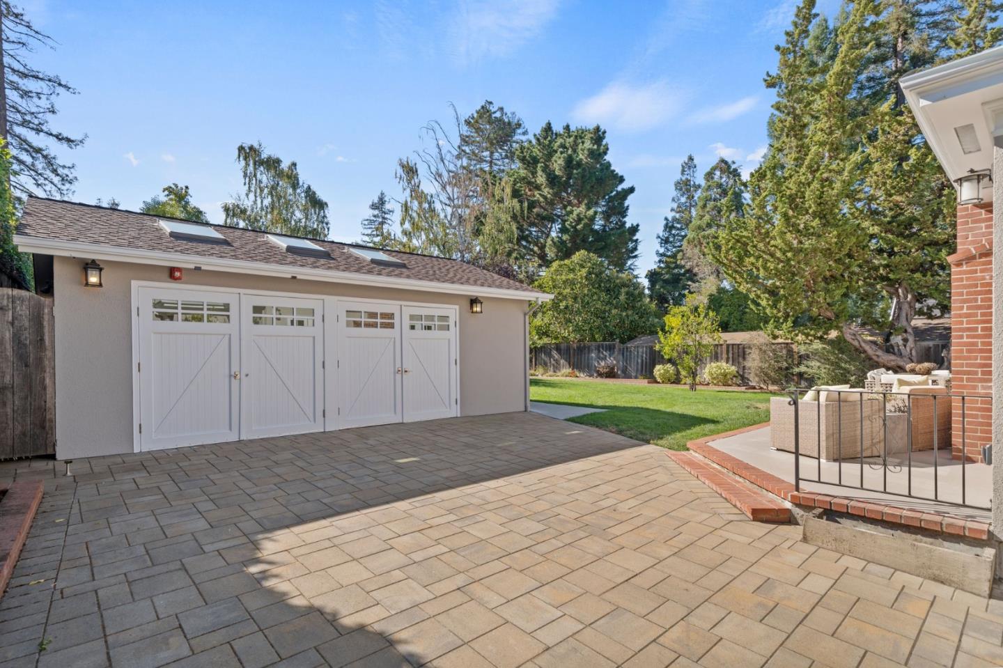 445 Hillcrest Road San Mateo, CA 94402 - Photo 29 of 41 a view of backyard with green space