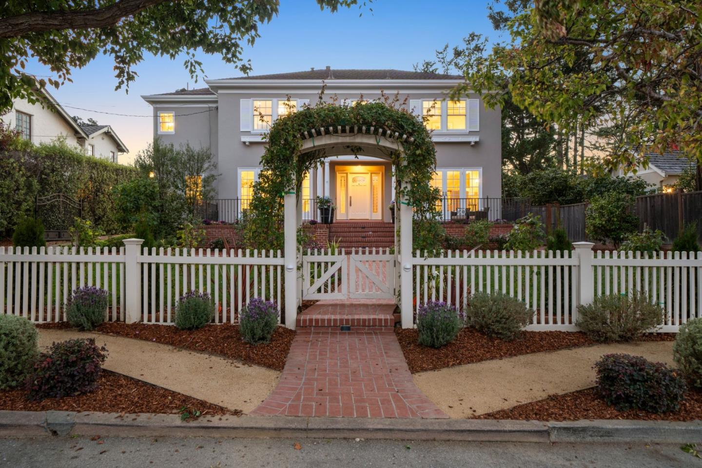 445 Hillcrest Road San Mateo, CA 94402 - Photo 36 of 41 a view of a entrance gate of a house