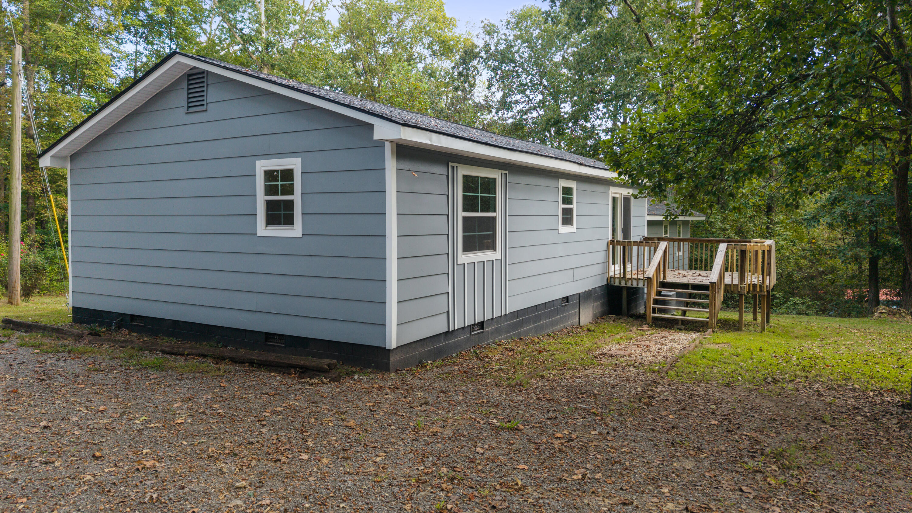 279 Satterfield Road Southeast Dalton, GA 30721 - Photo 29 of 35 DJI_20250930062344_0607_D