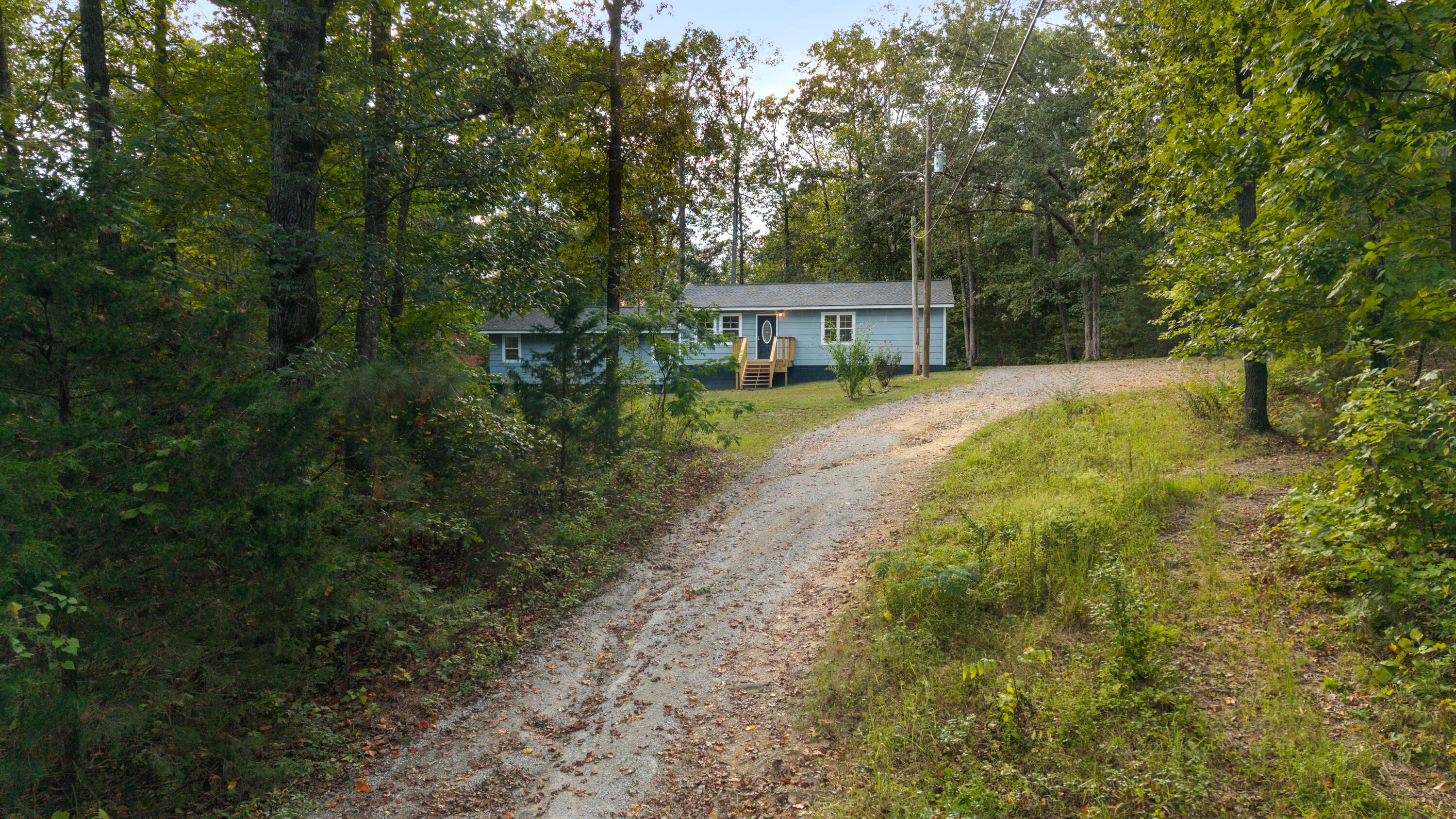 279 Satterfield Road Southeast Dalton, GA 30721 - Photo 31 of 35 DJI_20250930062439_0613_D