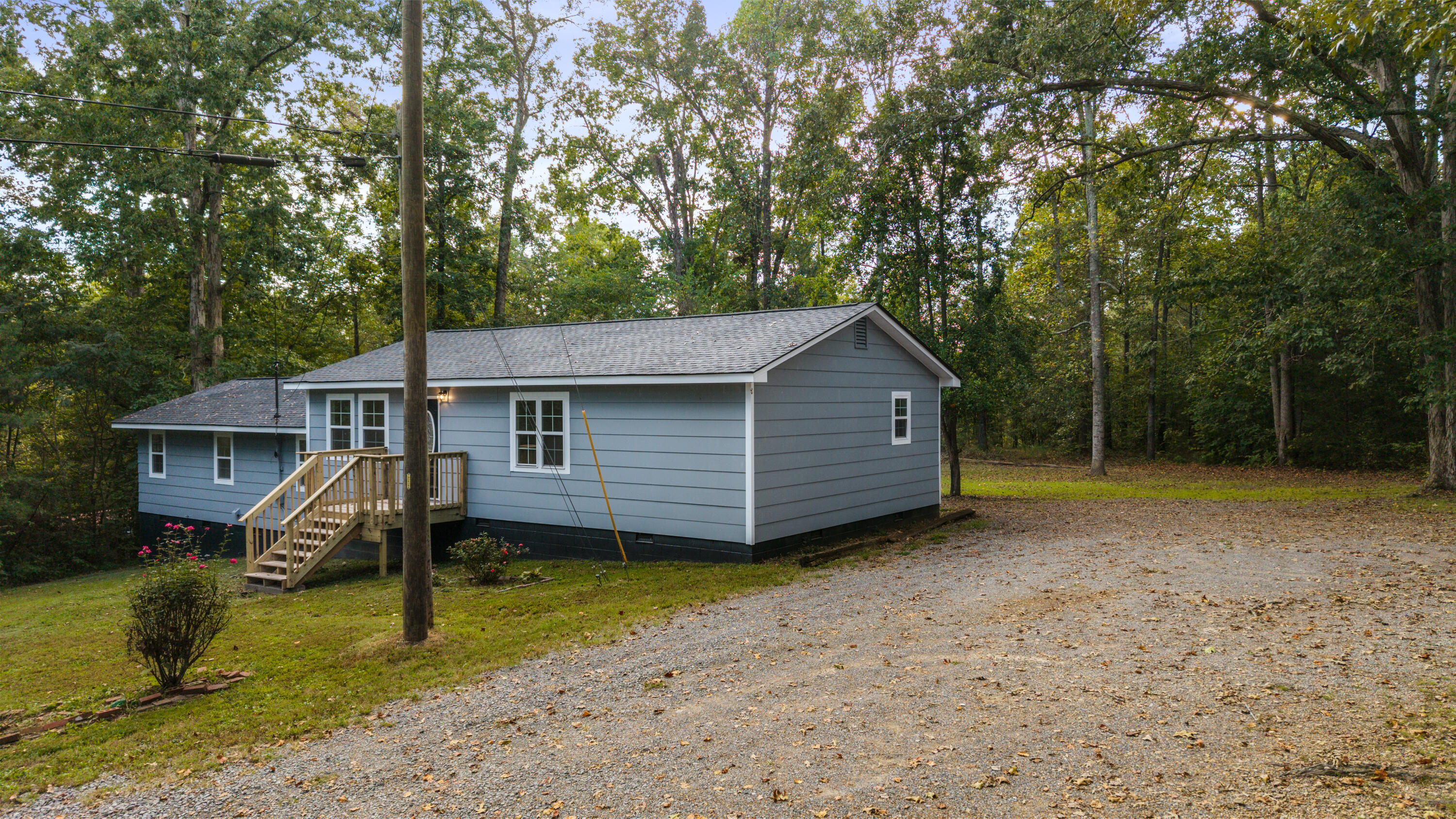 279 Satterfield Road Southeast Dalton, GA 30721 - Photo 32 of 35 DJI_20250930062552_0616_D