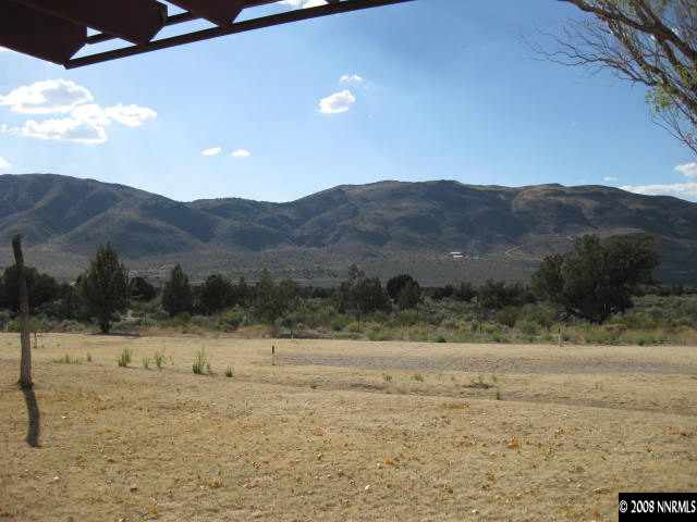 3355 Bacon Rind Road Reno, NV 89510 - Photo 9 of 9 a view of a yard with a barn