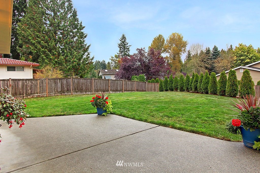 3407 Alaska Road Brier, WA 98036 - Photo 13 of 15 Gallery Image 13