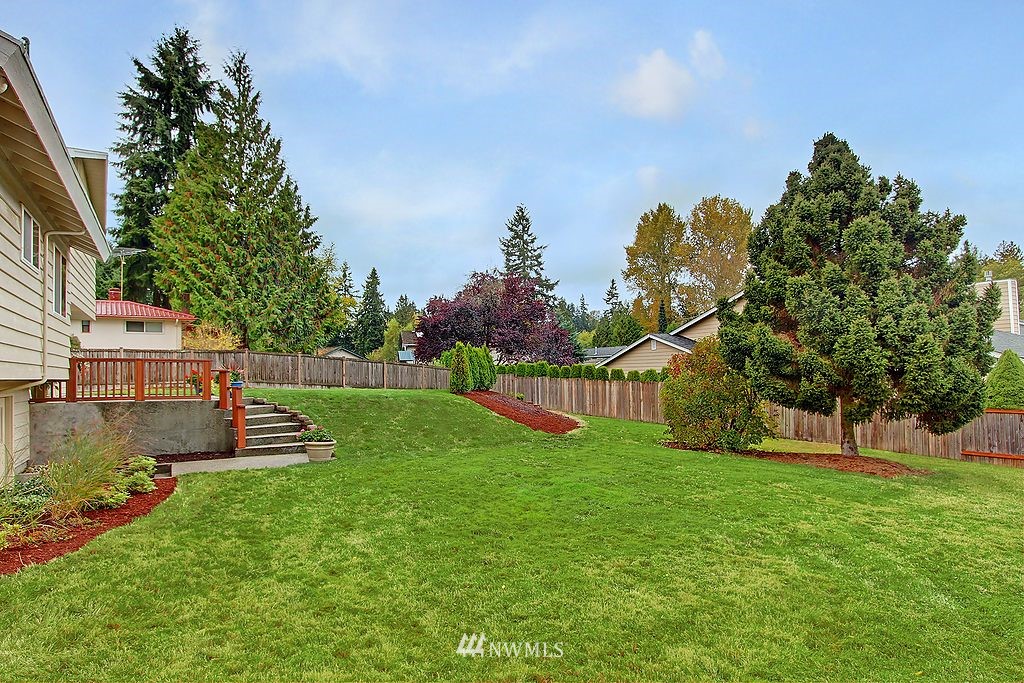 3407 Alaska Road Brier, WA 98036 - Photo 14 of 15 Gallery Image 14