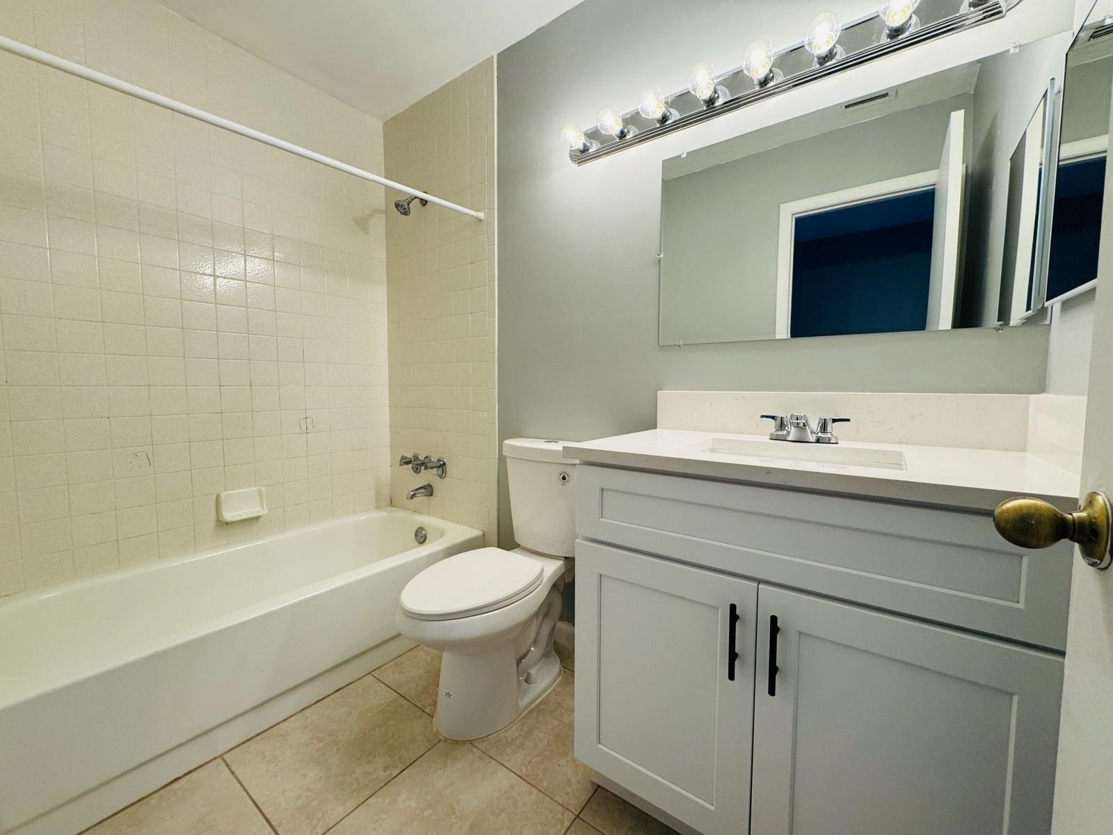 222 Foxtail Drive, Unit E Greenacres, FL 33415 - Photo 19 of 27 Photo 19