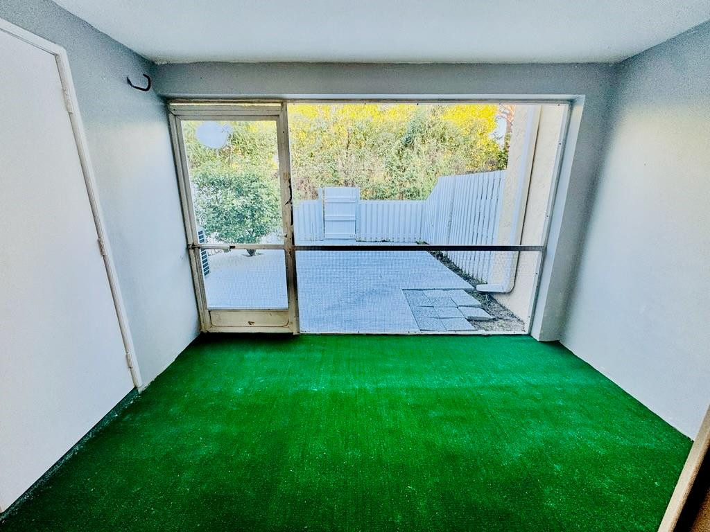 222 Foxtail Drive, Unit E Greenacres, FL 33415 - Photo 9 of 27 Photo 9