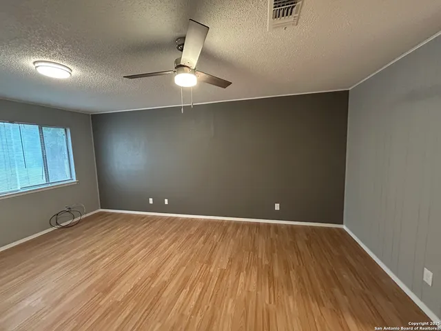 $1,299 | 206 Redbud Lane, Unit A, New Braunfels, TX 78130