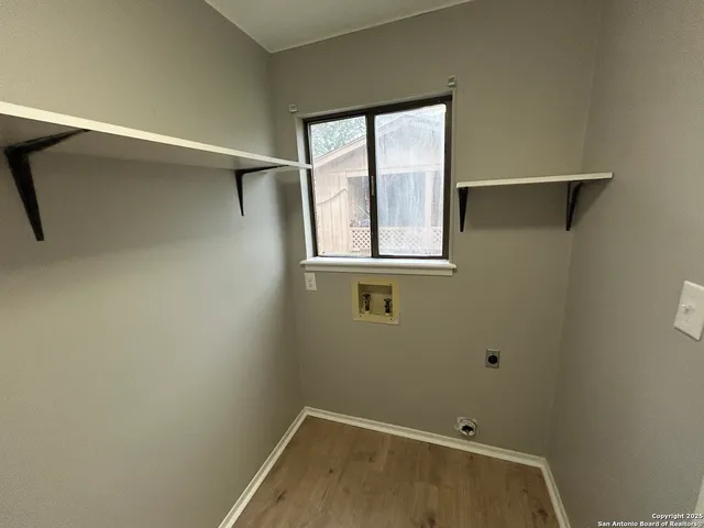 $1,299 | 206 Redbud Lane, Unit A, New Braunfels, TX 78130