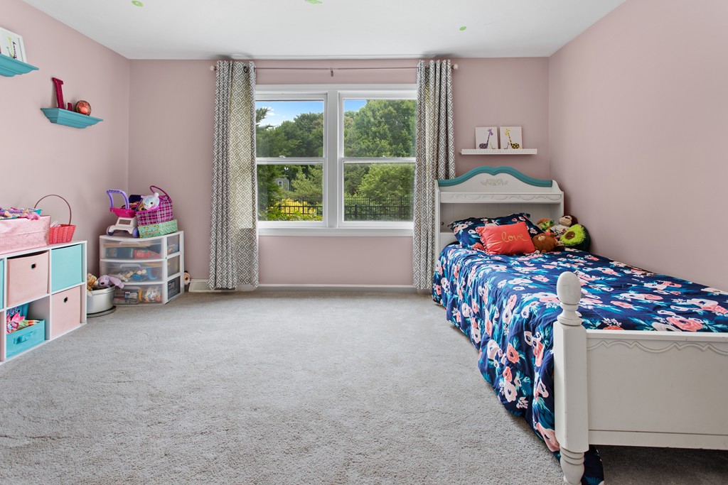 33 Washington Green, Unit 3 Walpole, MA 02032 - Photo 15 of 22