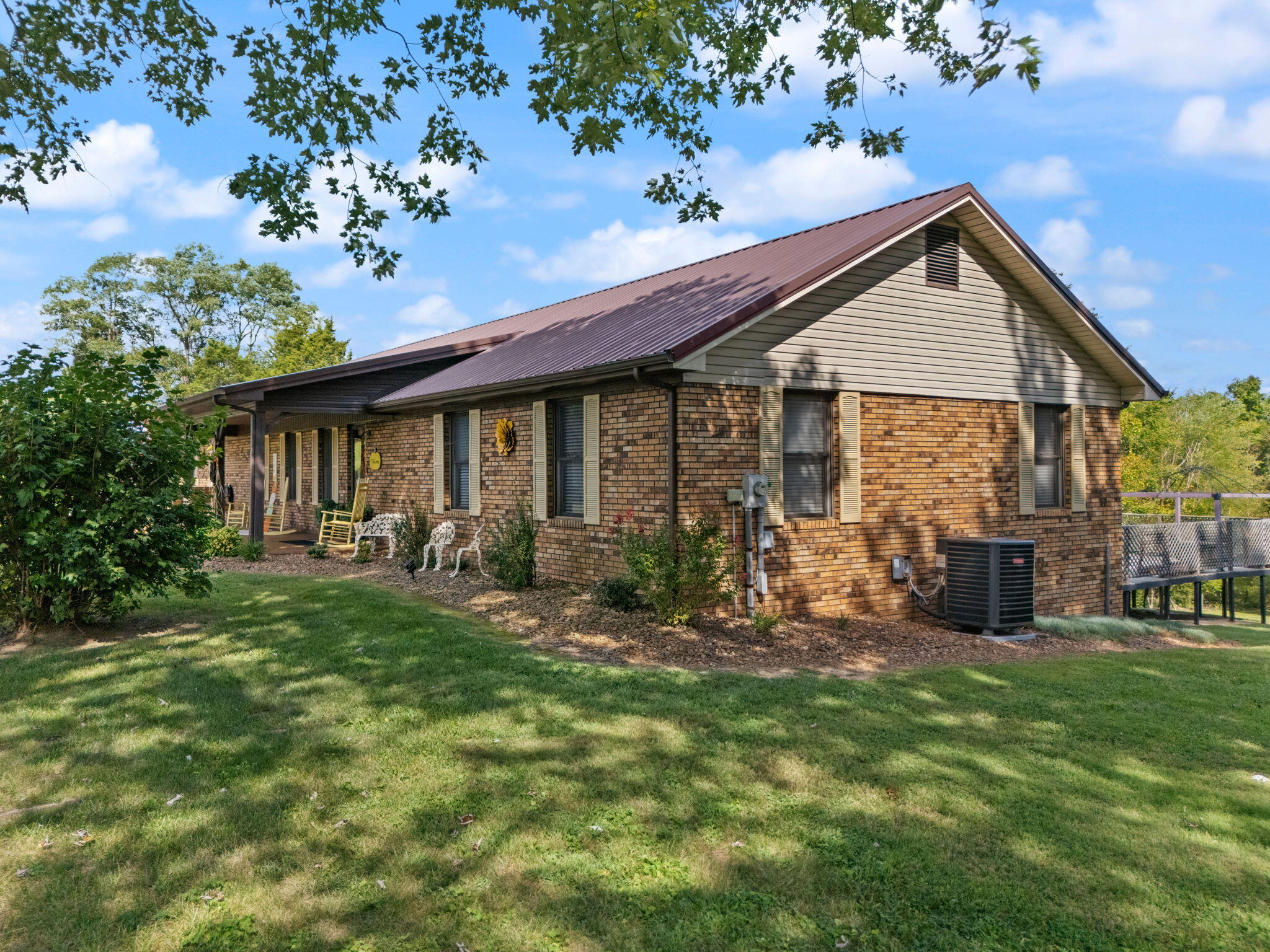 501 East Todd Road Science Hill, KY 42553 - Photo 81 of 98 Side of Home