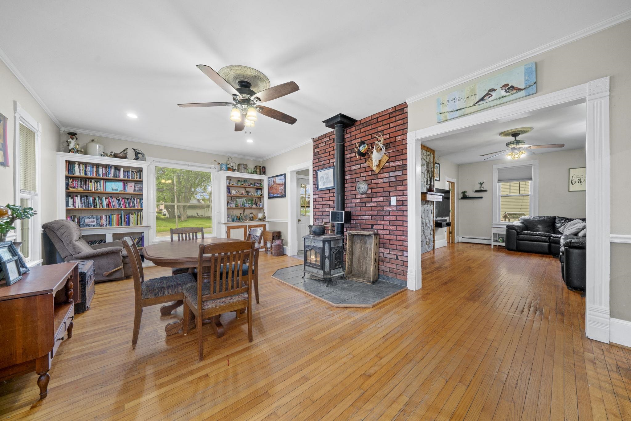205 East Brayton Road Mount Morris, IL 61054 - Photo 12 of 39 Gallery Image 12