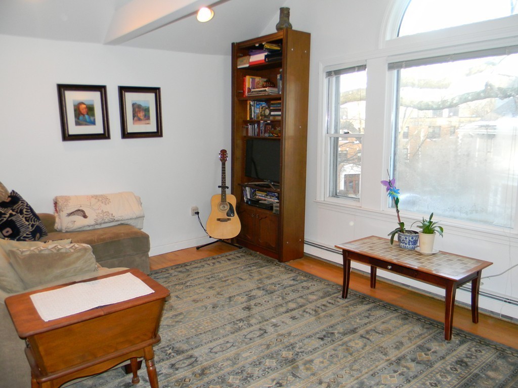 127 Kilsyth Road, Unit 6 Boston, MA 02135 - Photo 3 of 16