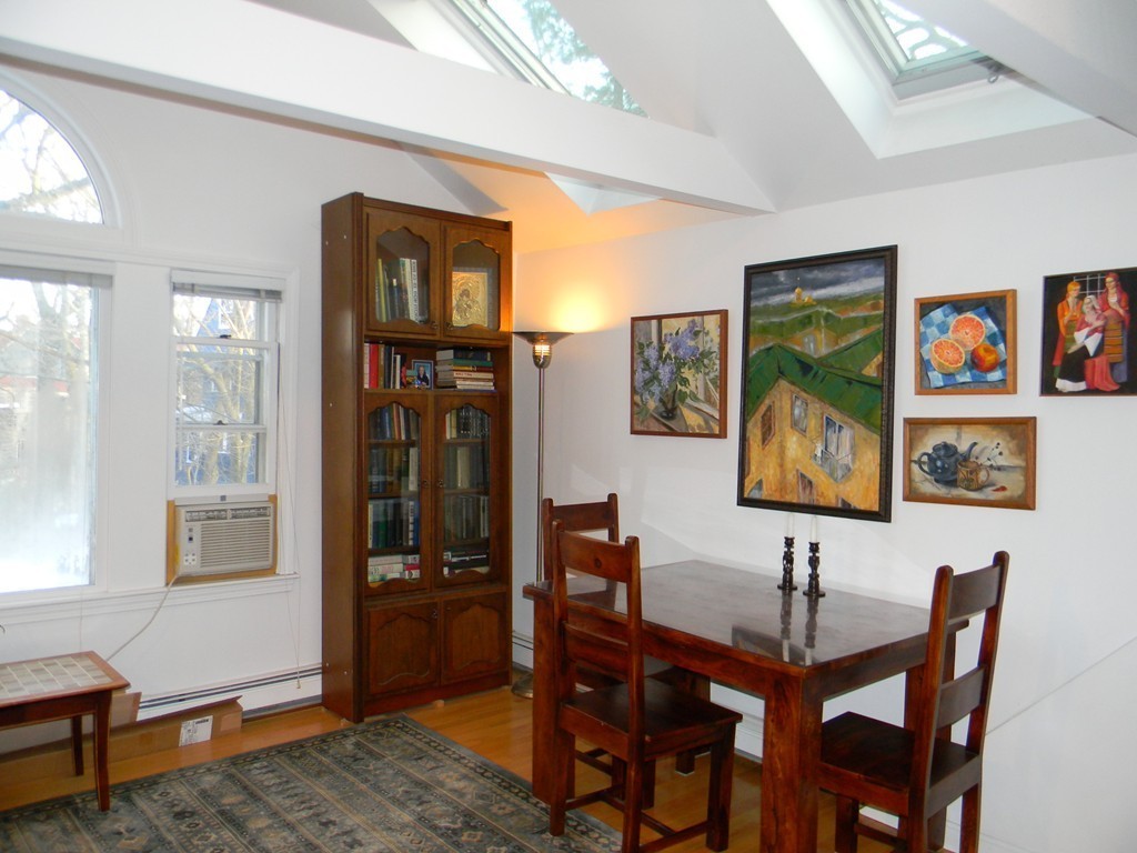127 Kilsyth Road, Unit 6 Boston, MA 02135 - Photo 4 of 16
