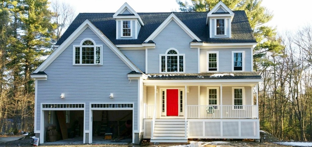 11 Pinedale Road Middleton, MA 01949 - Photo 2 of 30 Gallery Image 2