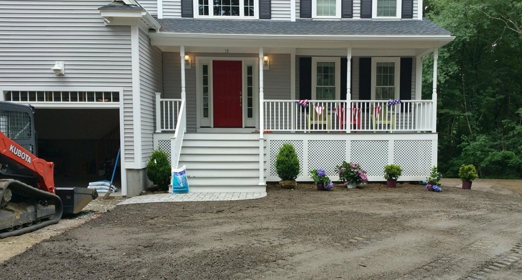 11 Pinedale Road Middleton, MA 01949 - Photo 3 of 30 Gallery Image 3