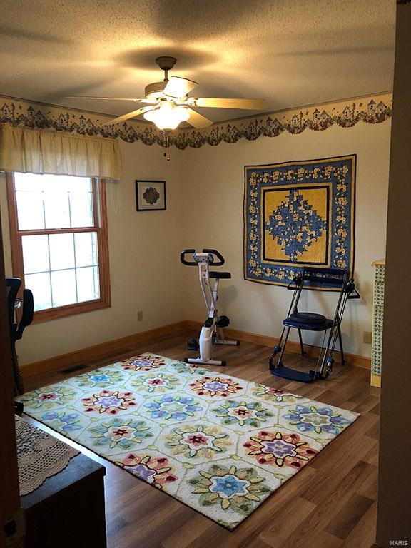 8120 Green Hedge Road Edwardsville, IL 62025 - Photo 22 of 38 Gallery Image 22