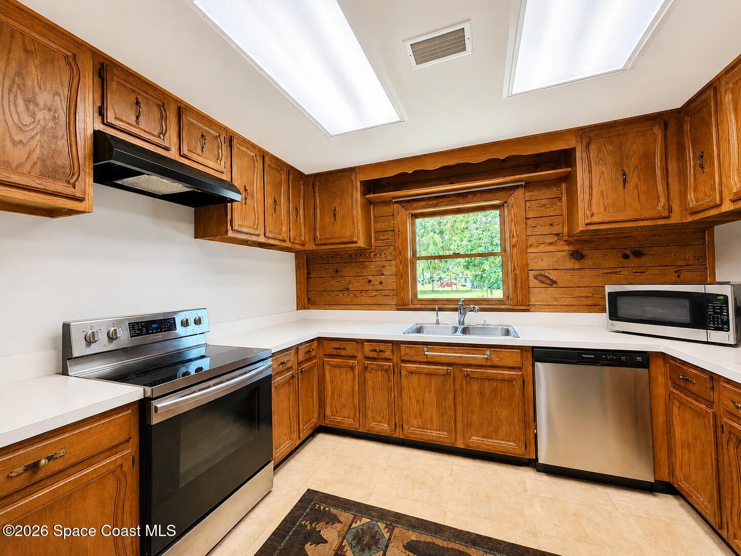 545 Chase Hammock Road Merritt Island, FL 32953 - Photo 11 of 17 kitchen