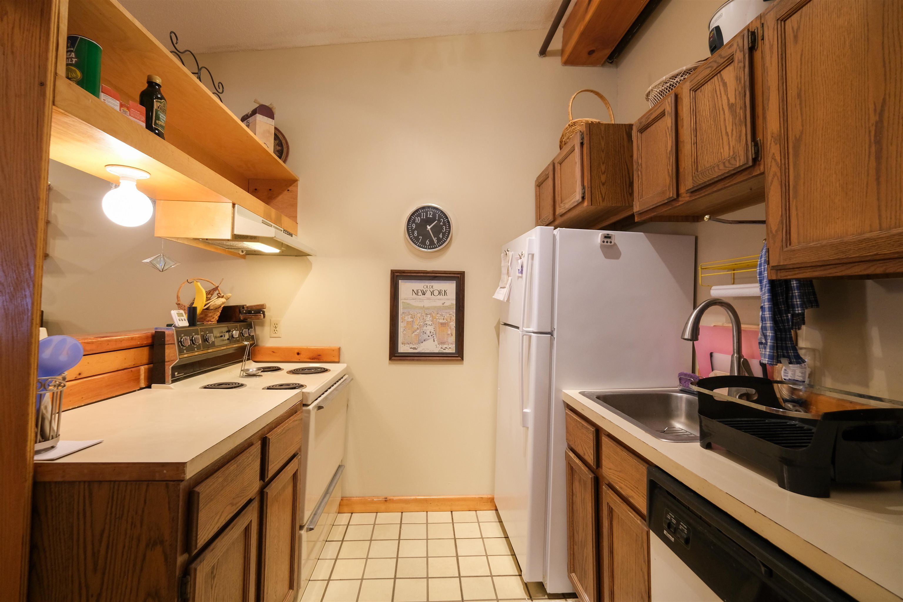 145 Main Street, Unit 212 Ludlow, VT 05149 - Photo 12 of 40