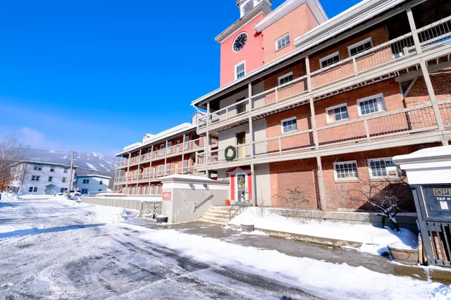 $220,000 | 145 Main Street, Unit 212, Ludlow, VT 05149