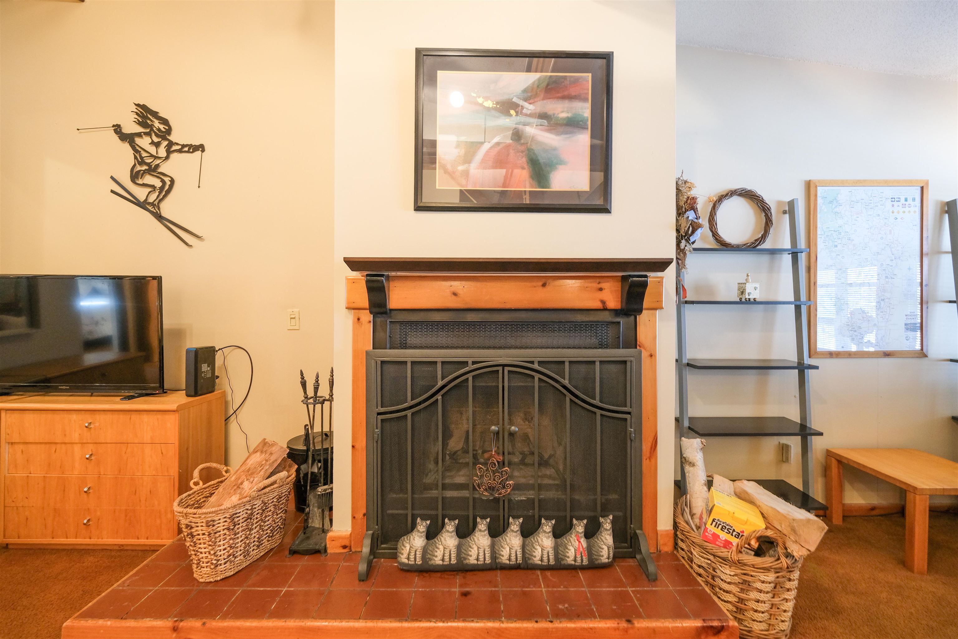 145 Main Street, Unit 212 Ludlow, VT 05149 - Photo 4 of 40