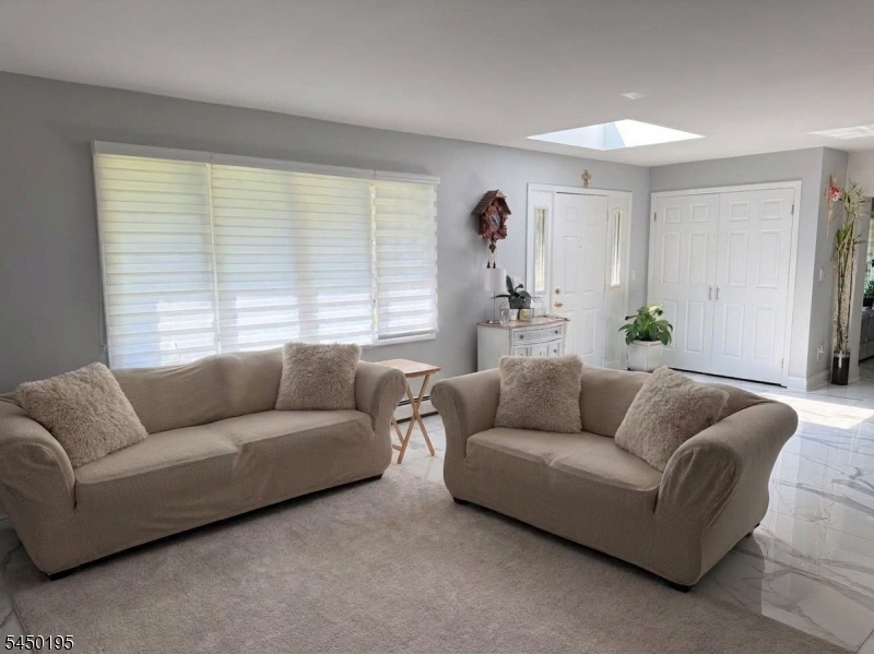 419 Ratzer Road Wayne, NJ 07470 - Photo 21 of 24 Gallery Image 21