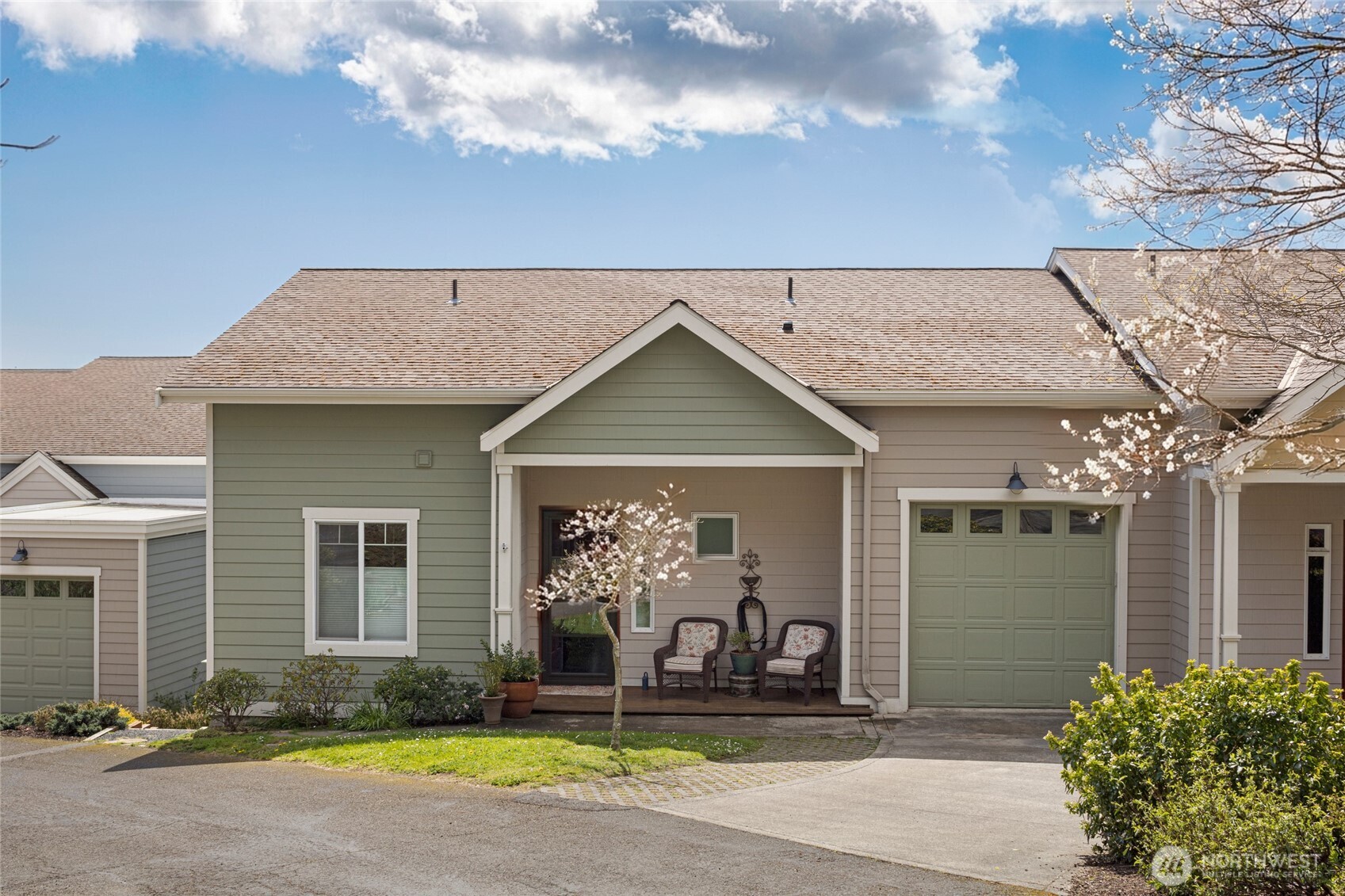 475 Perry Place, Unit 7 Friday Harbor, WA 98250 - Photo 4 of 33