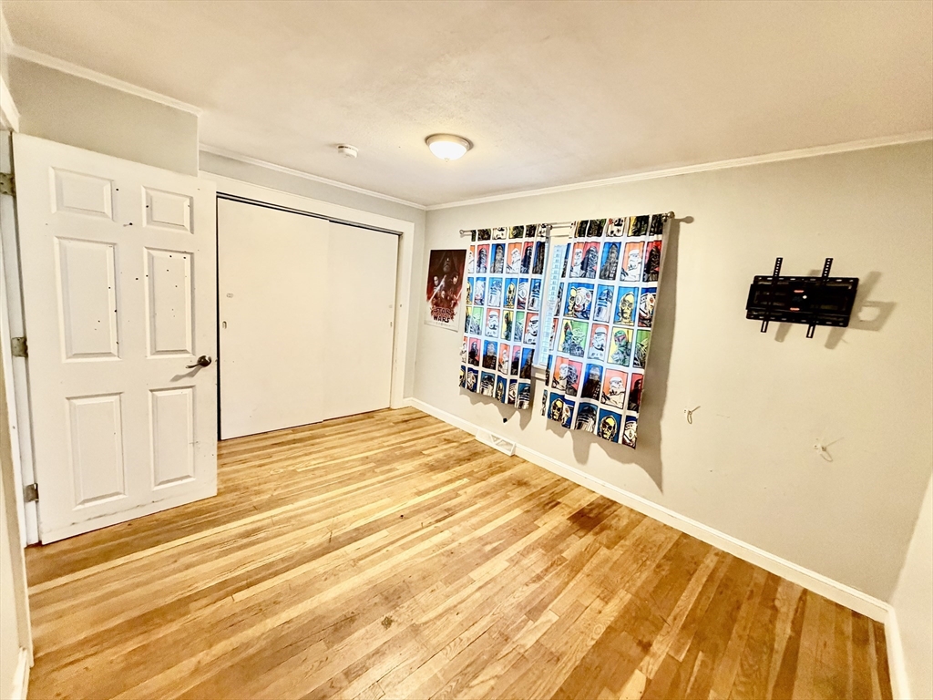 2 Colonial Road Lynnfield, MA 01940 - Photo 25 of 39 Gallery Image 25