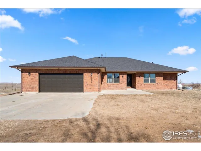 $1,060,000 | 11837 County Road 39, Fort Lupton, CO 80621