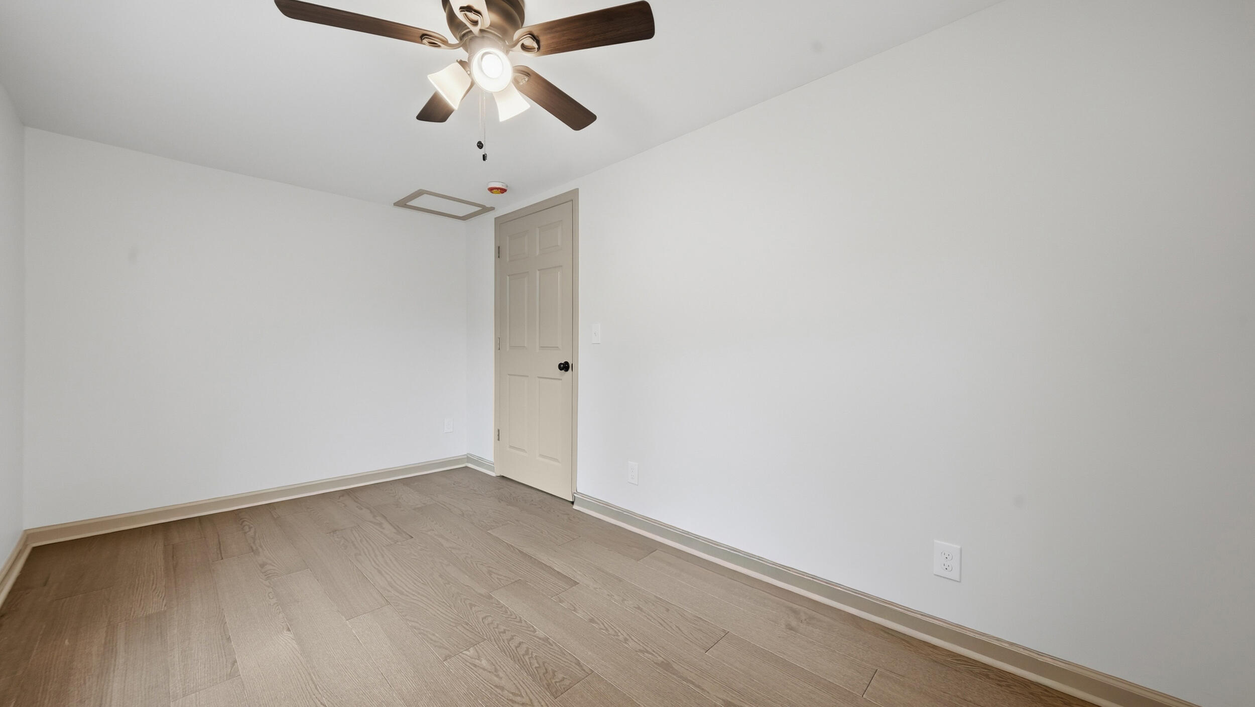6733 Levi Road Hixson, TN 37343 - Photo 14 of 23 13_6733 levi rd-13