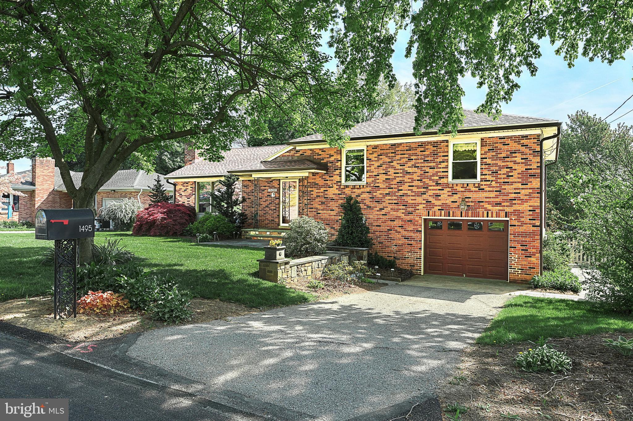 1495 Bonbar Road York, PA 17403 - Photo 35 of 43 Gallery Image 35